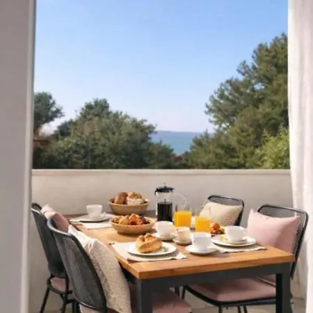 Ljubelle Premium Trogir